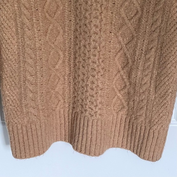J. Crew relaxed stretch merino cable-knit sweater boyfriend fit 47588 - Picture 11 of 16